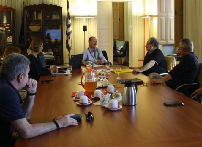 Συνάντηση εργασίας με το Γ.Γ. Βιομηχανίας, κ. Ευστράτιο Ζαφείρη, στο Επιμελητήριο Κυκλάδων