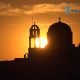 Η Daily Mail απαριθμεί τα 10 πιο δημοφιλή νησιά που προσελκύουν τουρίστες για τα κρυστάλλινα νερά τους, τα αρχαία μνημεία και τον χαλαρό τρόπο ζωής