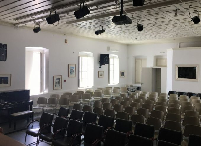 Μύκονος: Ανακαινίστηκε η αίθουσα της ΚΔΕΠΠΑΜ στο Ματογιαννη