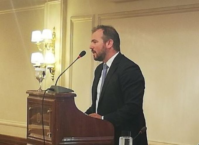 Η προεκλογική ομιλία του υποψήφιου Βουλευτή Κυκλάδων με τη Ν.Δ Φ. Φόρτωμα στους Κυκλαδίτες της Αθήνας