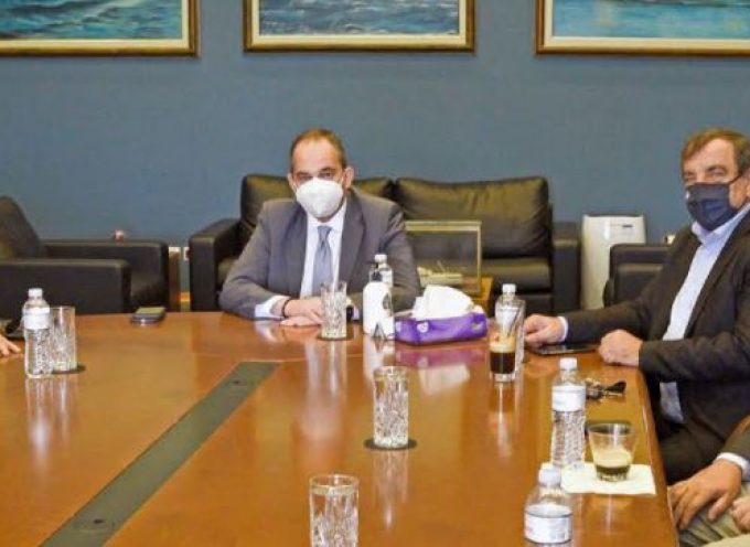 Δήμος Θήρας: Αποδοτική συνεργασία με τον Υπουργό Ναυτιλίας και Νησιωτικής Πολιτικής κ. Γ. Πλακιωτάκη