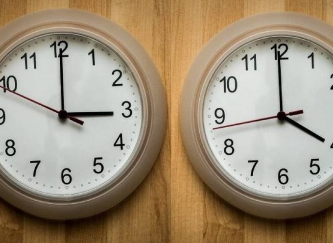 Αλλαγή ώρας: Μία ώρα πίσω τα ρολόγια τα ξημερώματα της Κυριακής