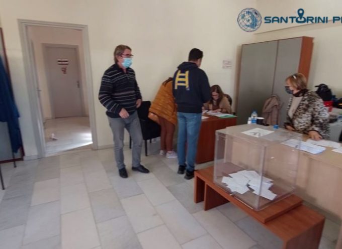 ΒΙΝΤΕΟ: Το Santorinipress  κοντά στις εκλογές του τοπικού ΠΑΣΟΚ για την ανάδειξη νέου Προέδρου