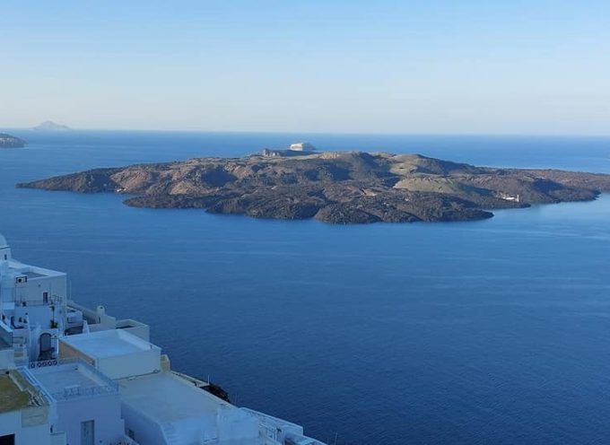 Ryanair: Το ελληνικό νησί που ανήκει στους 5 κορυφαίους προορισμούς για το καλοκαίρι του 2022