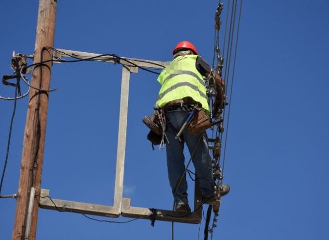 Σαντορίνη: Διακοπές ηλεκτρικού ρεύματος λόγω τεχνικών εργασιών