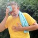 Καύσωνας: Σοβαρή απειλή για την καρδιά – 5 tips προστασίας