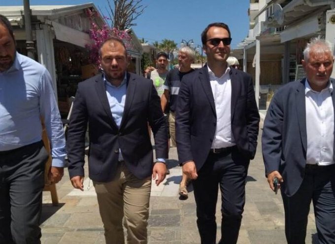 Στη Νάξο με τον Υπουργό Ναυτιλίας ο Φίλιππος Φόρτωμας