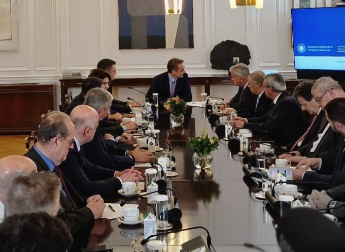 Συνάντηση Πρωθυπουργού με τους 13 Περιφερειάρχες της χώρας- Δήλωση Χατζημάρκου