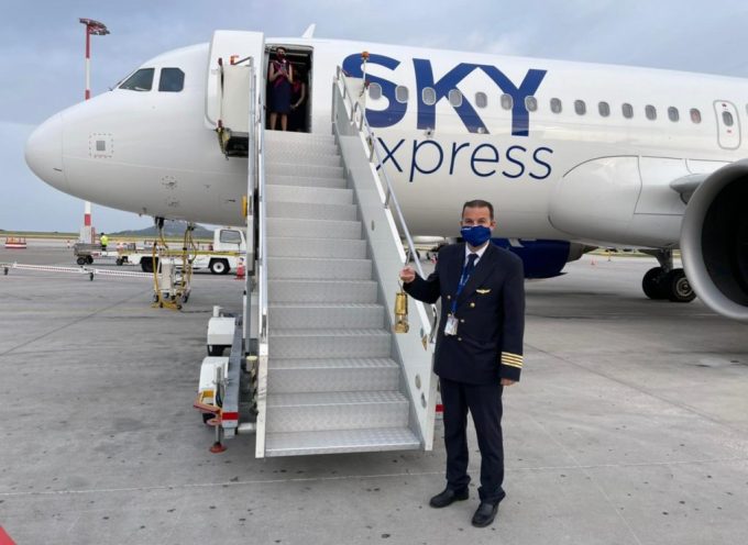 SKY express: μεταφέρει το Άγιο Φως στους Έλληνες Θεσσαλονίκη, Ηράκλειο, Ρόδος, Κως, Μυτιλήνη, Χίος, Μύκονος και Σαντορίνη, θα λάβουν το Άγιο Φως με πτήσεις της SKY express