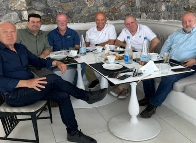 Συνάντηση του νεοσύστατου ΔΣ του Εμπορικού Συλλόγου με τον Βουλευτή Μάρκο Καφούρο