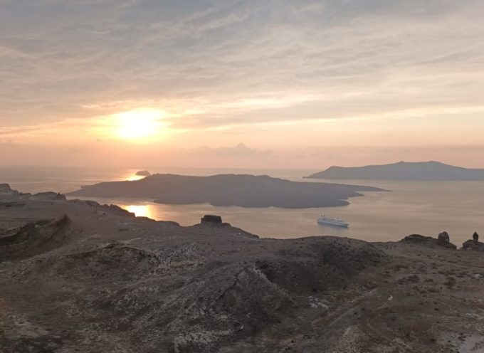 Επιτέλους λίγη διαφήμιση και προώθηση του νησιού μας- Λανσάρισμα των τουριστικών μέσων κοινωνικής δικτύωσης του Δήμου Θήρας