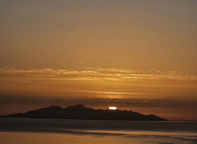 Ξημέρωμα Κυριακής από την Άννα Λυγνού….