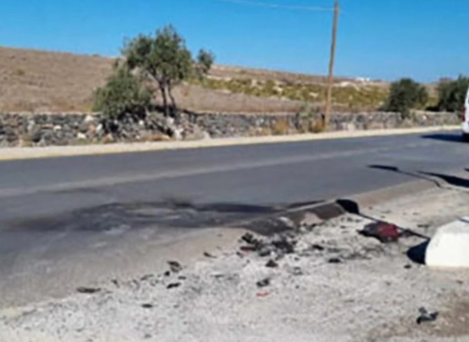 Την τελευταία του πνοή άφησε στην άσφαλτο ένας 31χρονος, σε τροχαίο δυστύχημα που σημειώθηκε, τα ξημερώματα της Τετάρτης, στη Σαντορίνη.