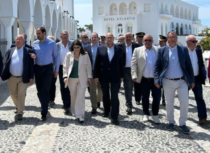 Ανοίγουν οι αποκλεισμένες από την ΚΥΑ περιοχές της Σαντορίνης (Όρμος Φηρών-Αμμούδι-Κόρφος)