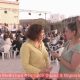 Για το μαθητικό φεστιβάλ Θήρας Θηρασίας, το οποίο πραγματοποιήθηκε στο Κλειστό Γυμναστήριο του Δήμου Θήρας, μιλούν οι διοργανωτές και  εκπαιδευτικοί στην Γεωργία Δίελα