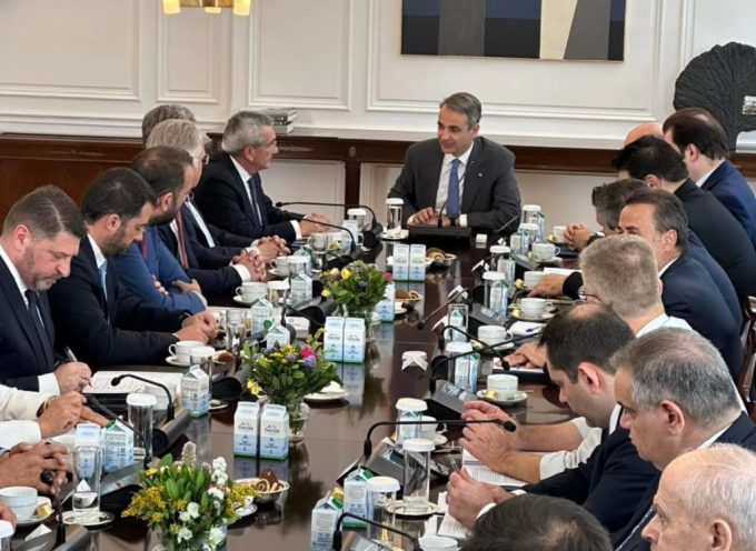 Γ.Χατζημάρκος: Στο Μέγαρο Μαξίμου βρισκόμαστε σήμερα, σε συνάντηση εργασίας με τον Πρωθυπουργό Κυριάκο Μητσοτάκη.