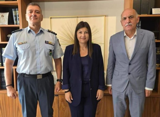 Eπίσκεψη του Γενικού Συντονιστή Αστυνομίας Νοτίου Ελλάδος Αντ/γου Πούπουζα Παναγιώτη στο Επαρχείο