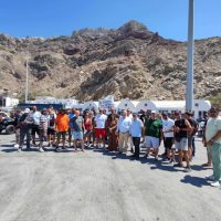 Σε κινητοποίηση προχώρησαν σήμερα επαγγελματίες του κλάδου των συνεργείων, φανοποιείων και ενοικιαζόμενων οχημάτων στη Σαντορίνη χωρίς να εμποδίσουν την λειτουργία του Αθηνιού.