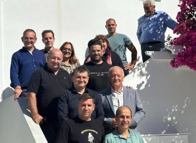 Συνάντηση Μ.Καφούρου με στελέχη της Πανελλήνιας Ομοσπονδίας Τουριστικών Καταλυμάτων