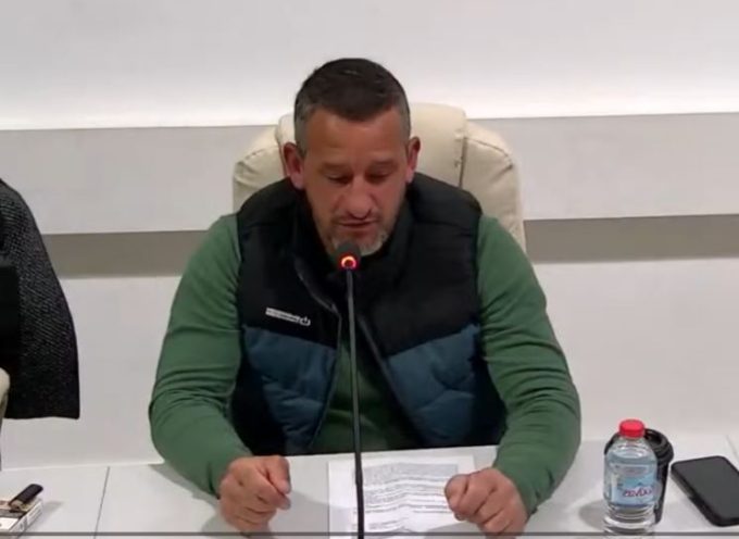 Αποδοχή της παραίτησης Λειβαδάρου από τον Δήμαρχο και ευχαριστήριο για την μέχρι σήμερα προσφορά του.