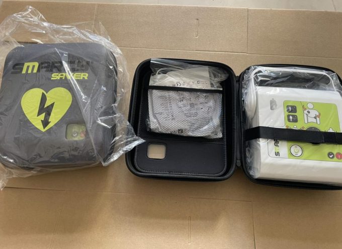 Νέοι απινιδωτές στα χωριά και στα σχολεία της Δευτεροβάθμιας Εκπαίδευσης του Δήμου Θήρας