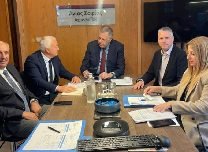 M.ΚΑΦΟΥΡΟΣ: Διαδοχικές συναντήσεις σήμερα στο Υπουργείο Υποδομών και Μεταφορών με τον Υφυπουργό Νίκο Ταχιάο και τους υπηρεσιακούς παράγοντες του Υπουργείου.