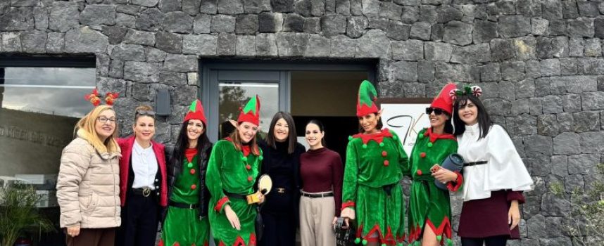 Τα κάλαντα είπαν στην Έπαρχο μαθητές και μαθήτριες από το Δημοτικό Σχολείου Πύργου–Μεγαλοχωρίου