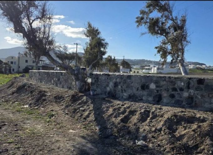 Ολοκληρώθηκαν οι εργασίες κατασκευής νέων στηθαίων αργολιθοδομής στις περιοχές Καρτεράδος, Βόθωνας και Φηροστεφάνι προς Ημεροβίγλι,