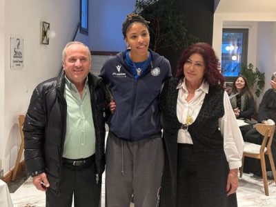 Ο Αθλητικός Όμιλος Θήρας έκοψε την πρωτοχρονιάτικη πίτα του σε ζεστό, οικογενειακό κλίμα