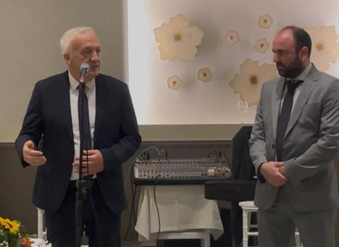 M KAΦΟΥΡΟΣ: Με ιδιαίτερη χαρά και τιμή παραυρέθηκα σήμερα στην κοπή της πρωτοχρονιάτικης πίτας του Ιδρύματος Λούλας και Ευάγγελου Νομικού