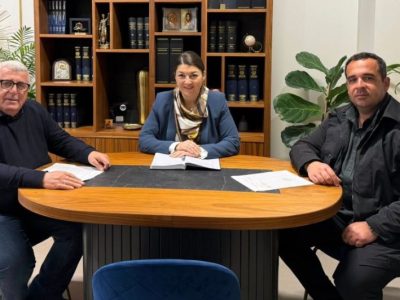 Έπαρχος Θήρας: Με ιδιαίτερη χαρά υποδεχθήκαμε την Τρίτη στη Σαντορίνη τον φίλο Αντιπεριφερειάρχη Πρωτογενούς Τομέα Φιλήμονα Ζανεττίδη