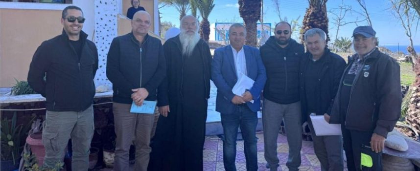 Επίσκεψη σττην Θηρασία αντιπροσωπείας του Δήμου Θήρας στη Θηρασιά για την καταγραφή ζημιών από τις πρόσφατες βροχοπτώσεις