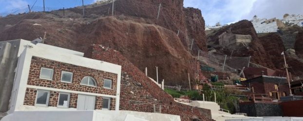 Eπαρχος Θήρας:Με μεγάλη χαρά ανακοινώνω την ολοκλήρωση, εντός του προβλεπόμενου χρονοδιαγράμματος, της δεύτερης φάσης των εργασιών στα πρανή της καλντέρας,