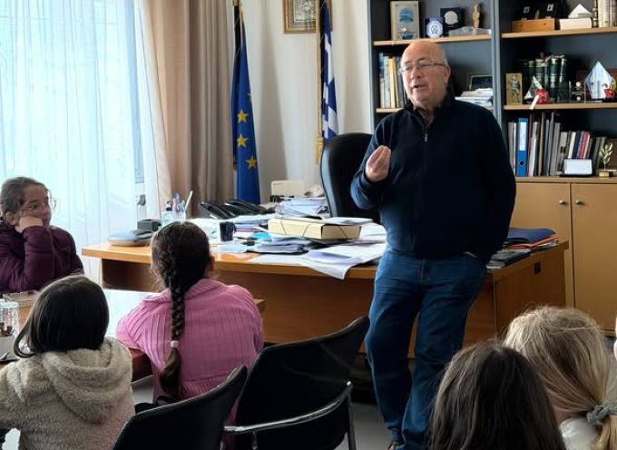 Επίσκεψη Δημοτικού Σχολείου Εμπορείου στο Δημαρχείο με θέμα το περιβάλλον