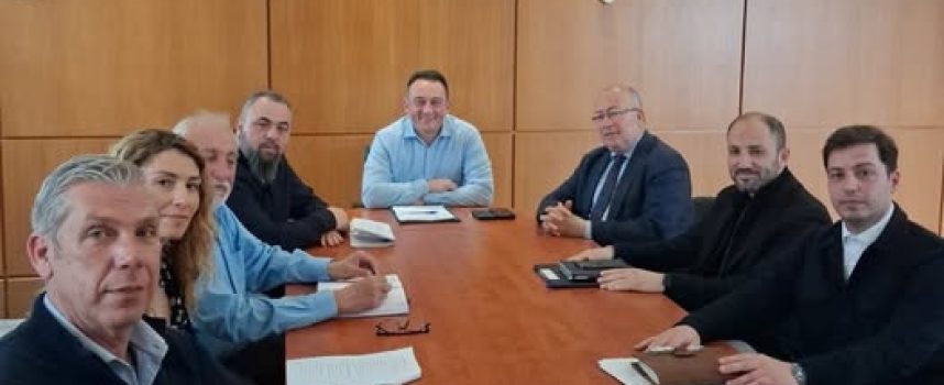 Ο Δήμος Θήρας για την Συνάντηση στο Υπουργείο Παιδείας για τα ζητήματα της εκπαιδευτικής κοινότητας