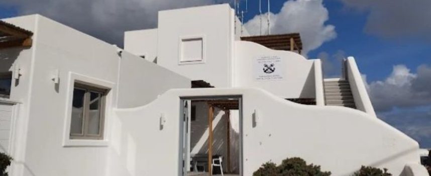 Η ΕΝΩΣΗ ΛΙΜΕΝΙΚΩΝ ΝΟΤΙΟΑΝΑΤΟΛΙΚΟΥ ΑΙΓΑΙΟΥ για τη μεταστέγαση και τον εξοπλισμό του Λιμεναρχείου Θήρας