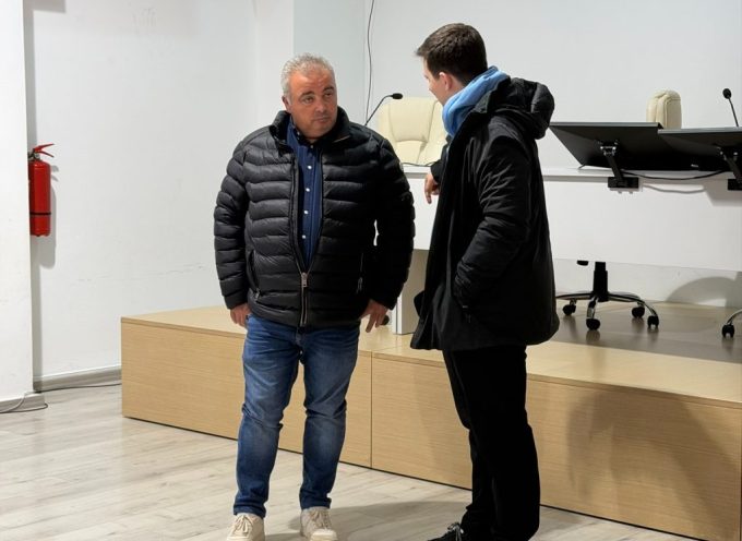 Ενημερωτική συνάντηση εθελοντών πολιτικής προστασίας της Σαντορίνης